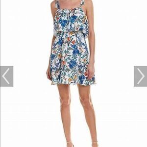 Parker Tulum pop over floral dress. Pristine condition.